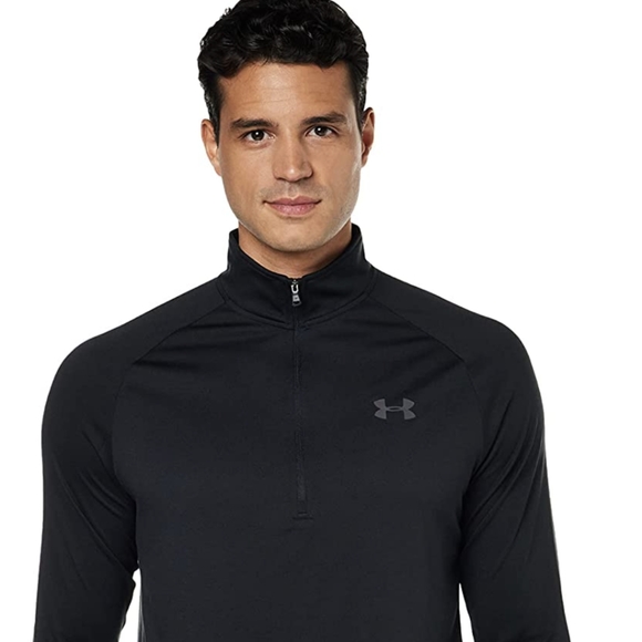 Under Armour Large Tech ½ Zip Long Sleeve like new - Picture 4 of 5